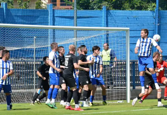 FK Náchod vs FK Chlumec n. C. B 0:3 (0:1)