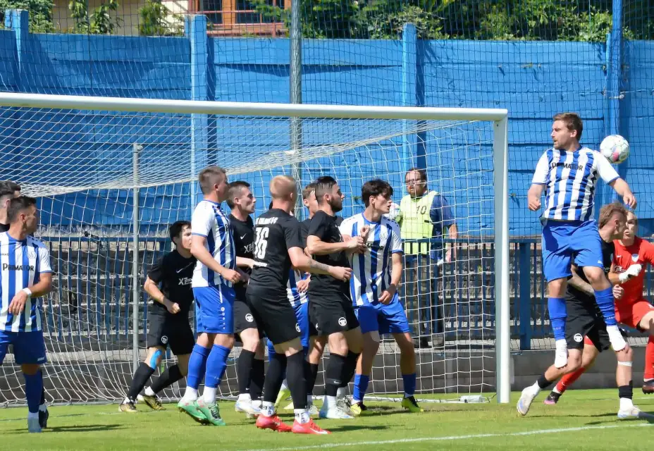 FK Náchod vs FK Chlumec n. C. B 0:3 (0:1)