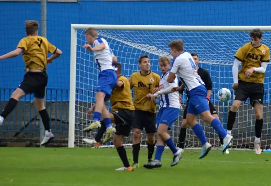 FK Náchod : SK Dobruška, z. s. 0:2 (0:1)