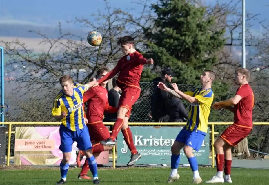 SK Česká Skalice : FK Náchod 1:1 (1:1)